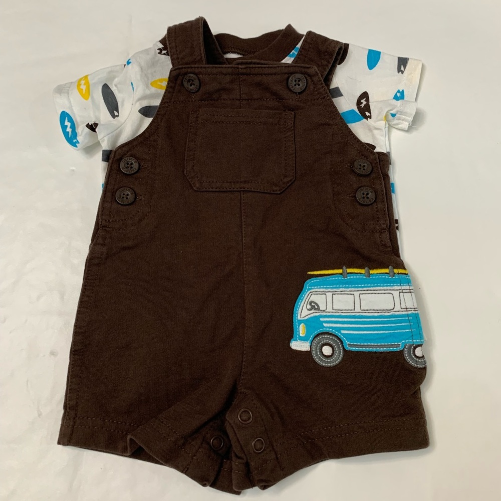 Carter’s 2 piece set
